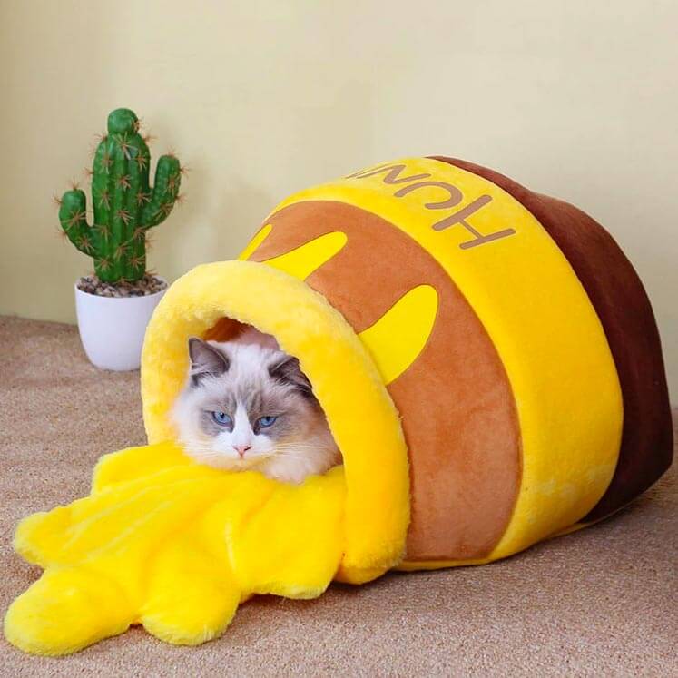 The Honey Pot Cat Bed